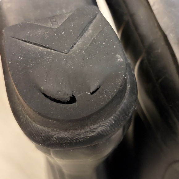 Hunter Two-Tone Green and Black Boots 7 - Picture 8 of 8